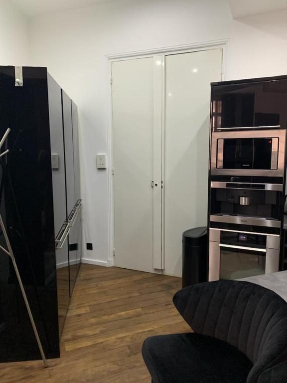 Incredible Olympic Nest Apartment *